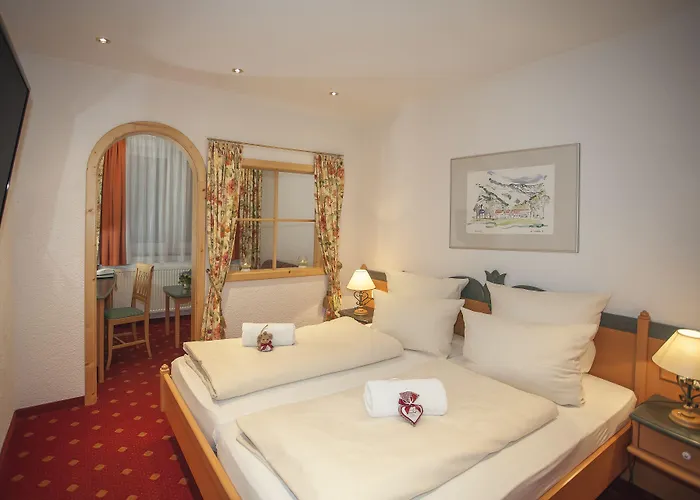Hotel Arnika Garni Oberammergau